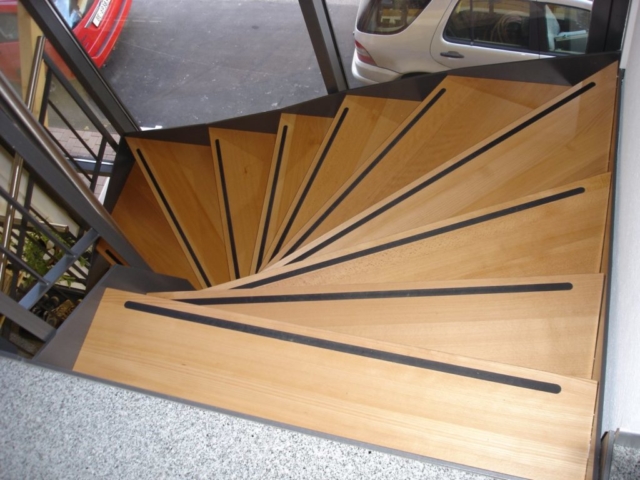 Minder_Zysset_Treppe_005