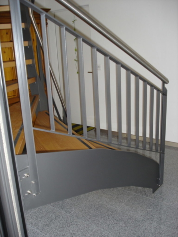 Minder_Zysset_Treppe_013