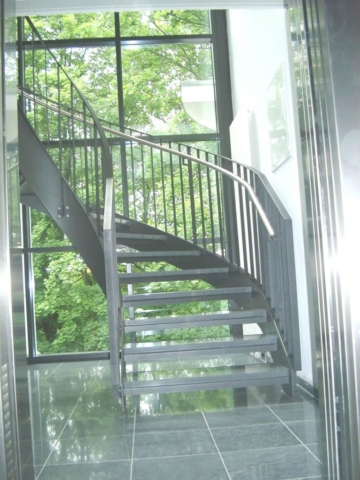 Minder_Zysset_Treppe_036