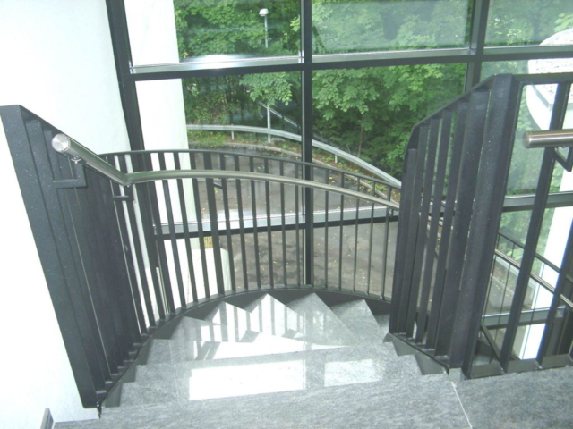 Minder_Zysset_Treppe_038
