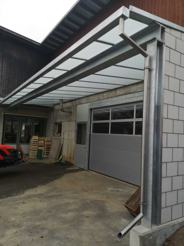 Minder_Zysset_Überdachung mit Industriesektionaltor_001